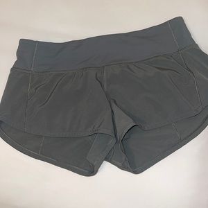 Lulu lemon speed up shorts